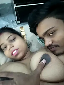 Snapshot of Mis_jay chatting on October 23, 7:51 am Mis jay online show from October 23, 7:51 am