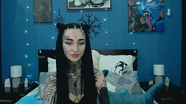 Snapshot of Velvetbat chatting on May 3, 7:03 am Velvetbat online show from May 3, 7:03 am