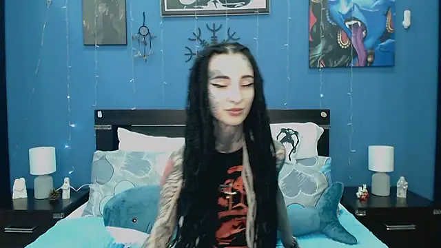 Snapshot of Velvetbat chatting on June 12, 7:07 am Velvetbat online show from June 12, 7:07 am