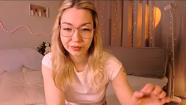 Lilo Sims online show from January 17, 7:02 am