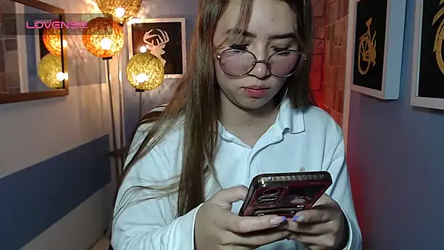 Fiorellaa delsd online show from September 25, 2:43 pm