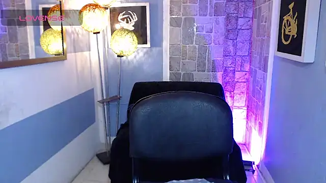 Fiorellaa delsd online show from October 8, 3:20 pm