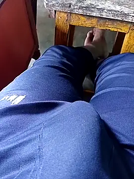 A-1PLAYBOY0 online show from September 18, 4:25 am