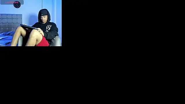 Snapshot of samxx_muscle chatting on October 2, 3:30 pm samxx muscle online show from October 2, 3:30 pm