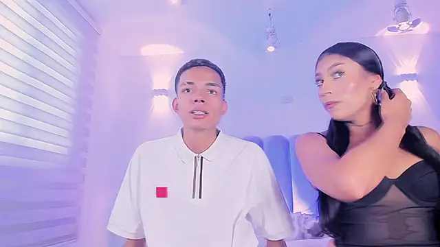 candyandmarilyn online show from October 11, 9:02 pm