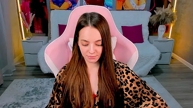 MelanieAlves online show from February 12, 1:28 pm