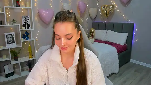 MelanieAlves online show from February 19, 6:26 pm