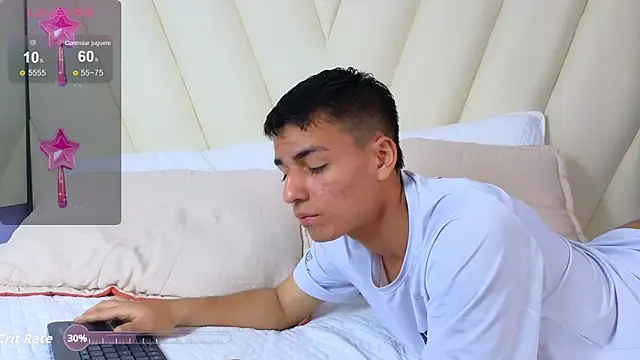 Hotboy21  online show from October 21, 4:02 am