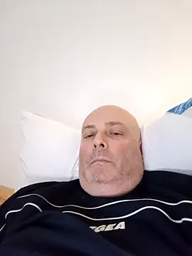 Snapshot of Alexis_Bull chatting on March 19, 2:46 pm Alexis Bull online show from March 19, 2:46 pm