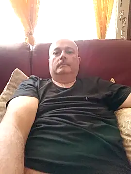Snapshot of Alexis_Bull chatting on May 9, 10:09 am Alexis Bull online show from May 9, 10:09 am