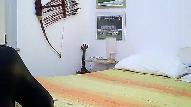 Snapshot of Alexis_Bull chatting on May 17, 5:42 pm Alexis Bull online show from May 17, 5:42 pm