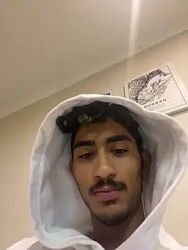 Snapshot of Small_to_big_dickmax chatting on February 9, 2:15 am Small to big dickmax online show from February 9, 2:15 am