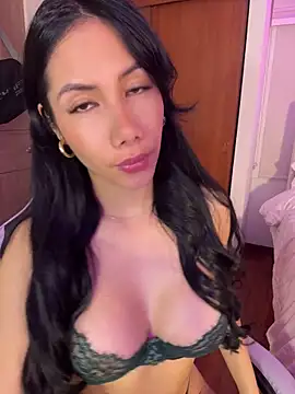 ArianaReynoldss online show from June 25, 10:09 am