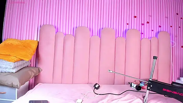 AgataDoll online show from October 1, 8:15 pm