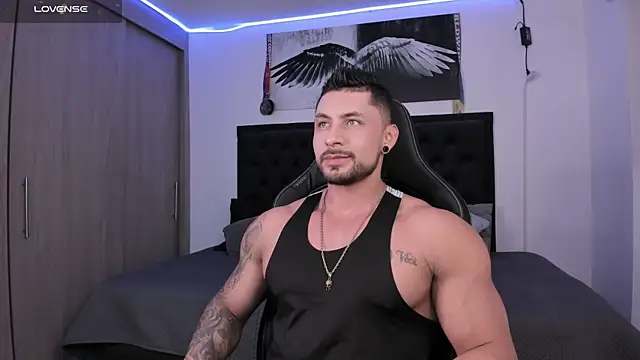 santi aesthetic online show from October 4, 2:53 am