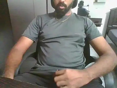 Snapshot of lovelyakash69 chatting on October 14, 10:16 am lovelyakash69 online show from October 14, 10:16 am