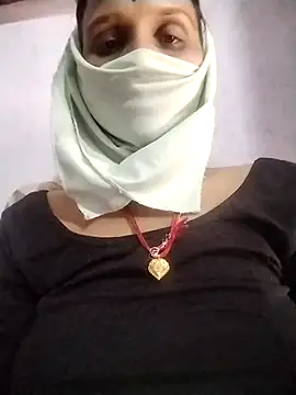 Snapshot of Soniy-Maax chatting on March 14, 7:14 am Soniy-Maax online show from March 14, 7:14 am