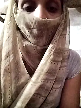 Snapshot of Soniy-Maax chatting on March 25, 4:46 pm Soniy-Maax online show from March 25, 4:46 pm