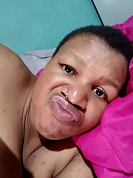 Snapshot of Crazy77 chatting on December 22, 12:24 pm Crazy77 online show from December 22, 12:24 pm