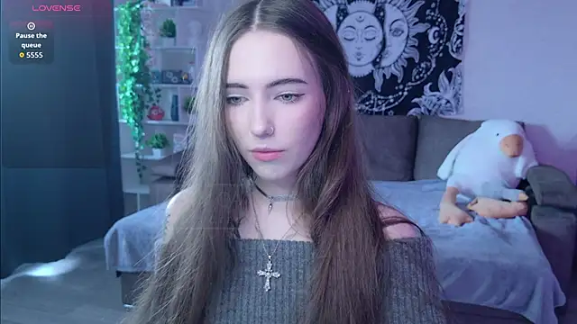 naugghtynikki online show from September 23, 4:48 am