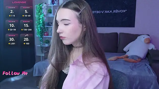 naugghtynikki online show from October 1, 4:07 am