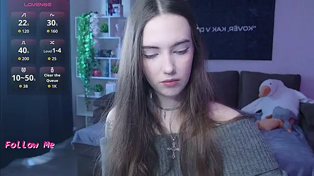 naugghtynikki online show from October 2, 3:57 am