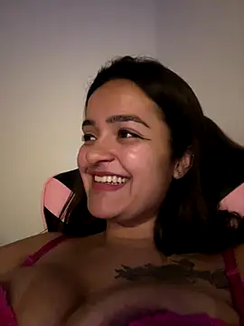 Snapshot of Manu_2002_ chatting on October 21, 1:45 pm Manu 2002 online show from October 21, 1:45 pm