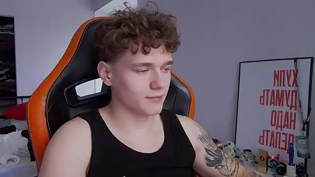 DanyDavis online show from November 12, 11:10 am