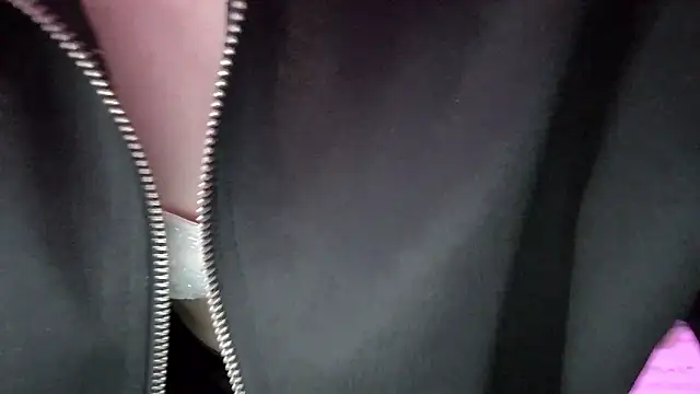 Snapshot of egsr_ chatting on September 13, 8:25 am egsr online show from September 13, 8:25 am