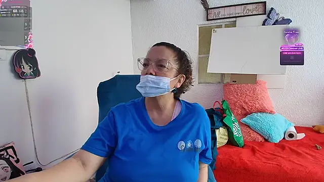 Snapshot of Milfysis chatting on February 5, 3:49 pm Milfysis online show from February 5, 3:49 pm