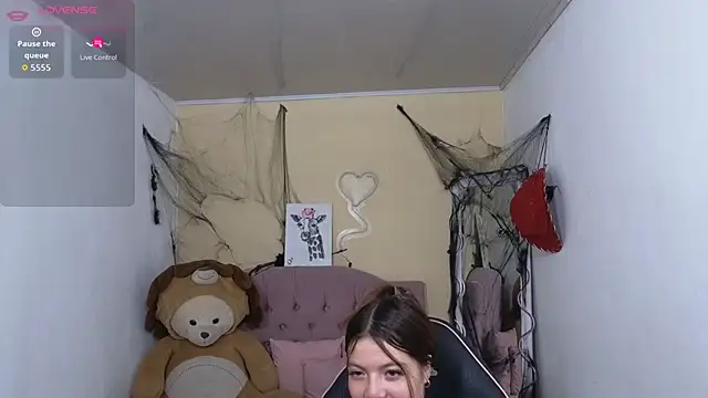 kissy tay online show from October 26, 11:49 am