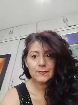 Snapshot of lunadicty chatting on May 17, 1:14 am lunadicty online show from May 17, 1:14 am