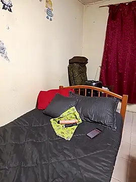 katrina perez online show from December 17, 11:00 pm