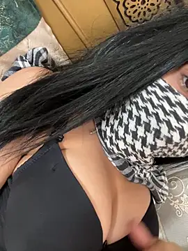 QueenLujaine online show from January 17, 11:04 am