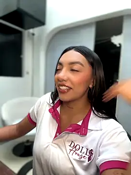 Snapshot of ImAshley1 chatting on October 18, 6:30 pm ImAshley1 online show from October 18, 6:30 pm