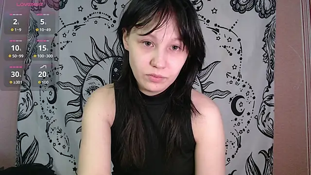 Thighswithspikes online show from March 26, 7:36 am