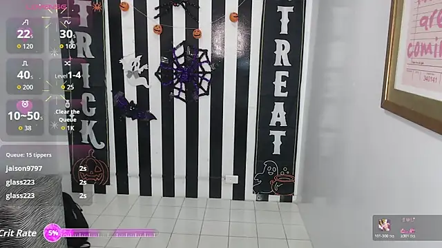 clementine t online show from October 31, 12:39 pm