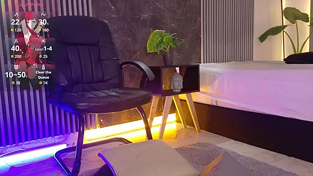 BellaRoux online show from September 25, 1:48 pm