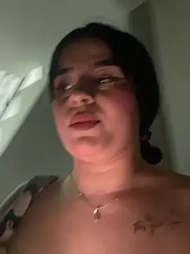 Kariina  69 online show from May 7, 1:11 am