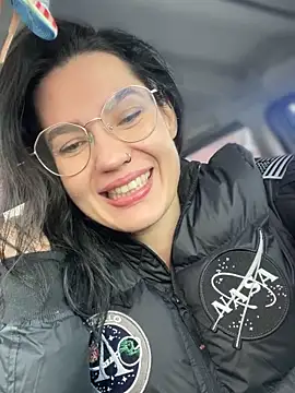 MeekyRich online show from November 21, 8:46 am