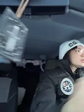 MeekyRich online show from February 2, 2:10 am