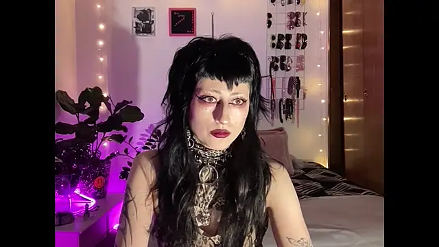 ELENA UMBRA online show from January 14, 1:00 am