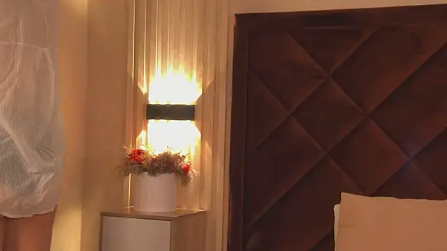Snapshot of StacyHarland chatting on May 3, 4:18 am StacyHarland online show from May 3, 4:18 am