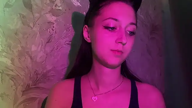 YourTemptation  online show from December 3, 2:26 pm