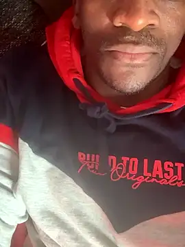 Snapshot of NoLimit365 chatting on March 13, 11:50 am NoLimit365 online show from March 13, 11:50 am