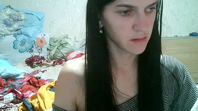 Snapshot of Casey_Jeannie chatting on April 21, 4:34 pm Casey Jeannie online show from April 21, 4:34 pm