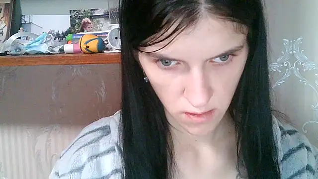 Snapshot of Casey_Jeannie chatting on July 6, 8:22 pm Casey Jeannie online show from July 6, 8:22 pm