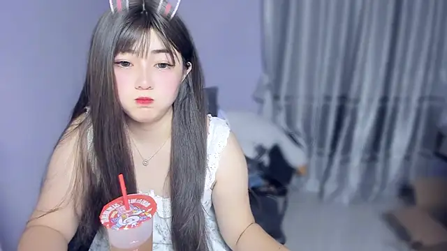 Snapshot of yuki3366 chatting on November 9, 3:32 pm yuki3366 online show from November 9, 3:32 pm