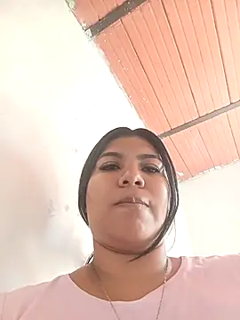 Snapshot of kalifa3210 chatting on February 7, 3:05 pm kalifa3210 online show from February 7, 3:05 pm