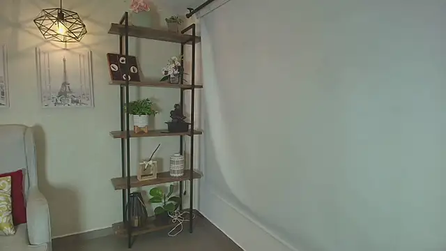  Victoria Collins online show from March 30, 11:44 am